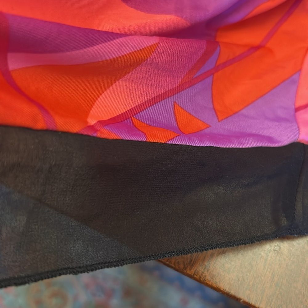 Peter Nygard Pink Purple Geometric Tunic - Picture 7 of 8